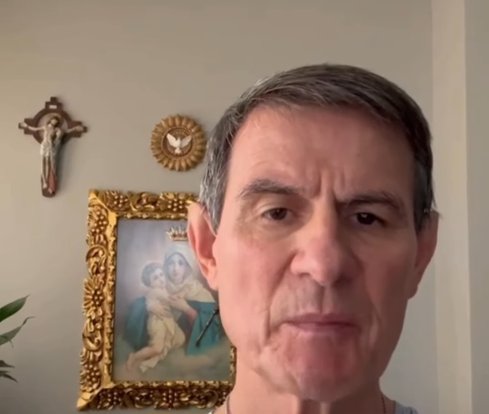 Depoimento em vídeo — assista no Instagram